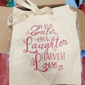 Echo Friendly Reusable Shopping Tote Bag PLANT SMILES & GROW LAUGHTER  NWT